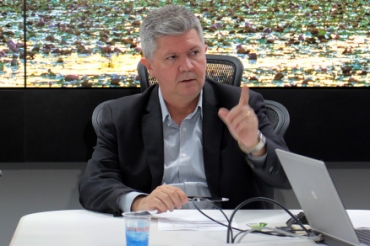 O secretrio de Estado de Segurana Pblica, Alexandre Bustamante