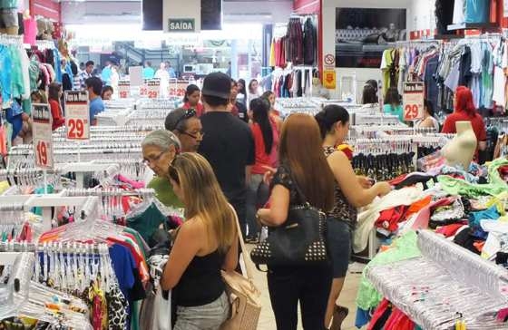 Prefeitura altera o horrio do comrcio em geral, shoppings, academias e prestao de servios