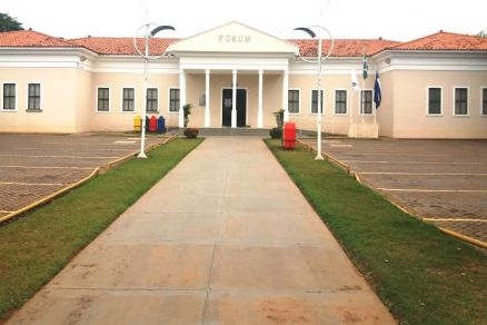 O Frum de Pocon, onde o processo tramita, em segredo de justia