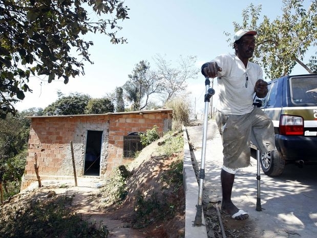 Jos Frana da Conceio (DEM) no foi atingido por nenhum dos dois disparos do rival Carlos Antonio Ferreira Alves (PR)