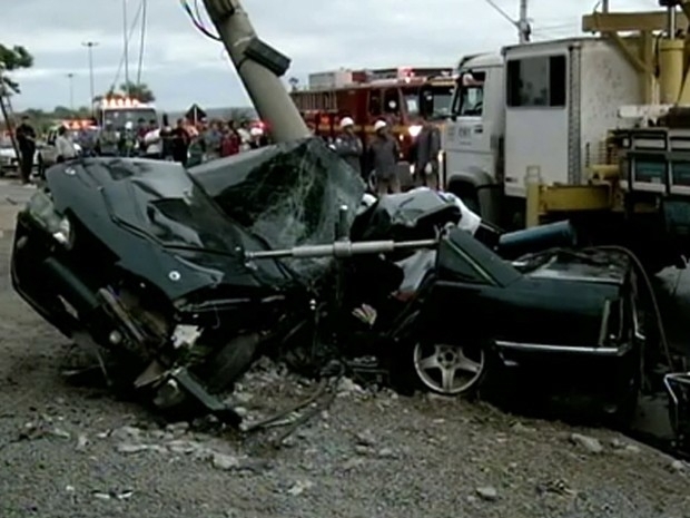 Acidente deixa dois mortos em Montes Claros