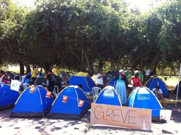 Movimento Ocupa UFMT comeou nesta tera (31), aps deciso de permanecer greve