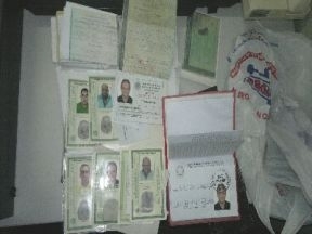 Diversos documentos falsos foram apreendidos com o estelionatrio Marcos Antnio Alves da Silva