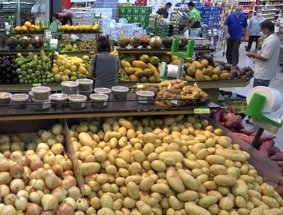 Batata lisa foi o legume que mais teve aumento no preo em Cuiab  Foto: Marlon Tavoni/EPTV