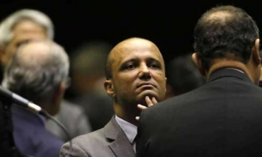 O deputado Vitor Hugo tentou aprovar um projeto sobre