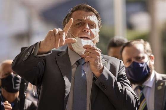 Avaliam o governo Bolsonaro como timo ou bom 24% dos entrevistados