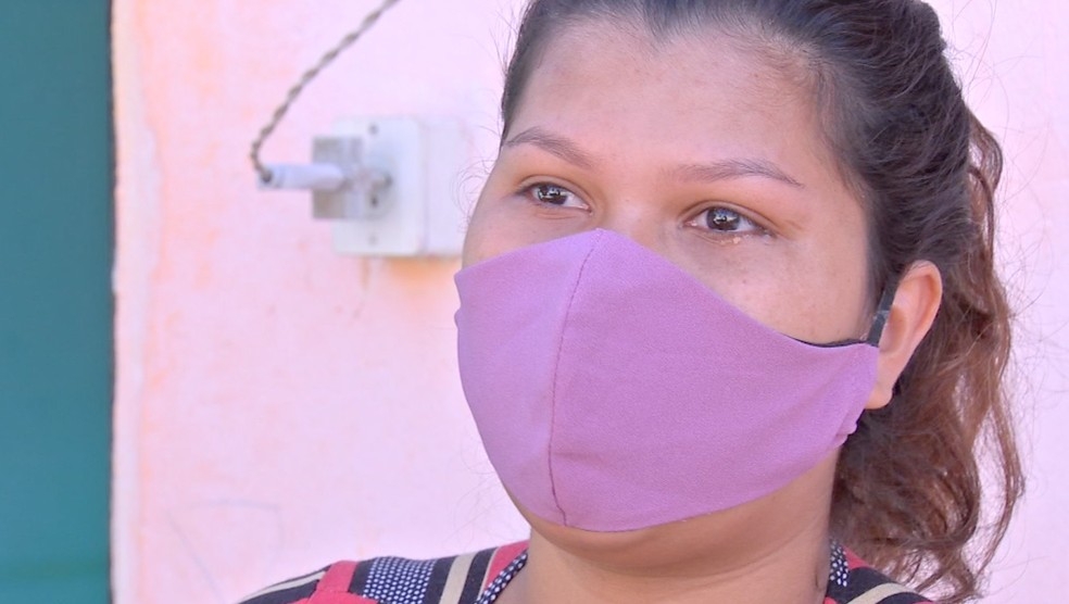 Arlete do Nascimento Pinheiro, de 22 anos, est grvida de siameses  Foto: Reproduo