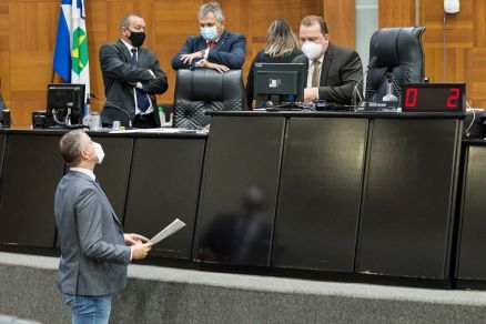 AL vota mais de 30 vetos; energia solar e vacina a educadores entram em pauta