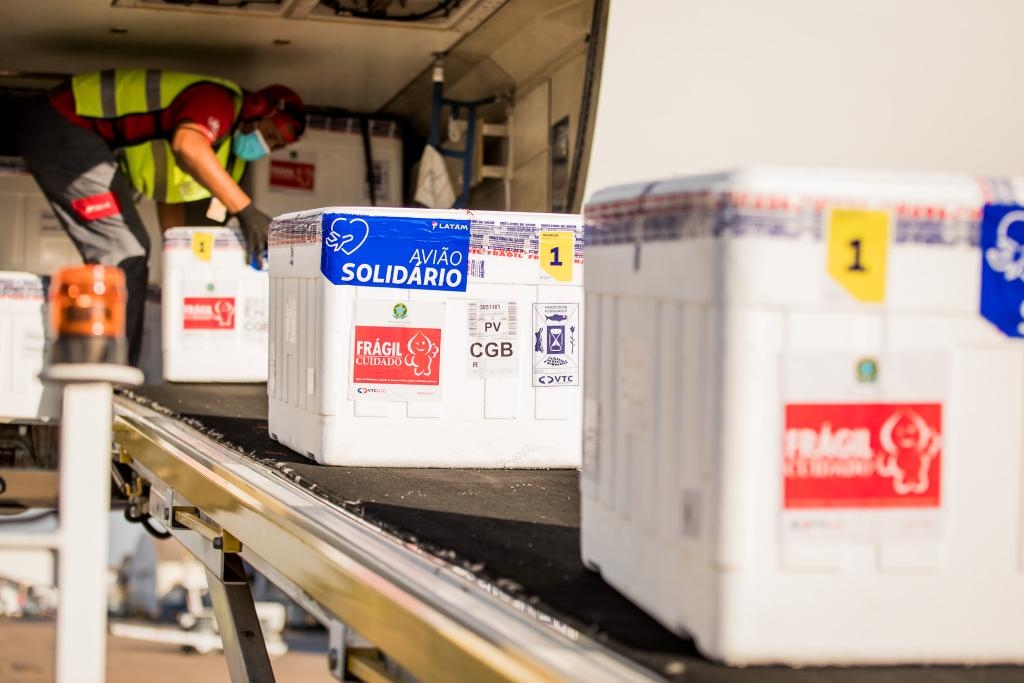 As doses chegaro em trs remessas: - Foto por: Secom