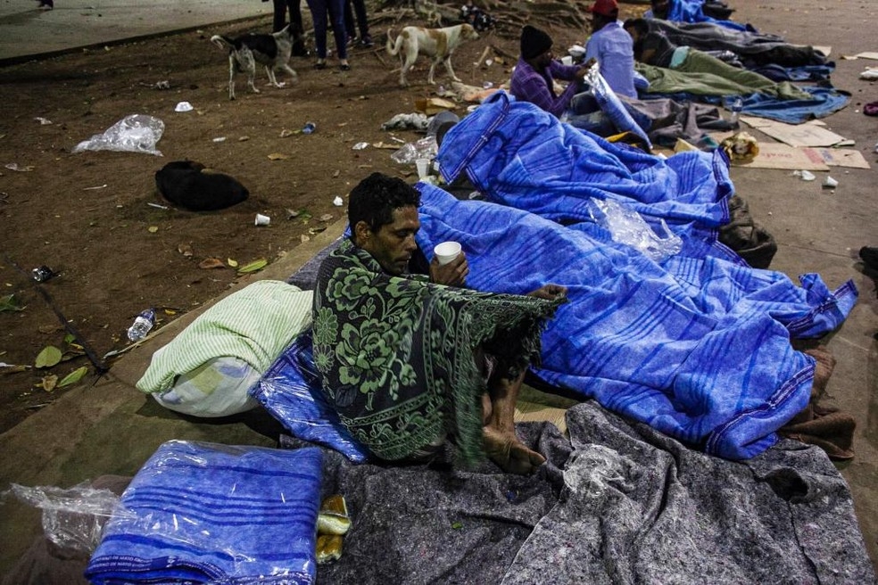 Mato Grosso tem mais de 2 mil pessoas vivendo em situação de rua — Foto: João Reis/Setasc