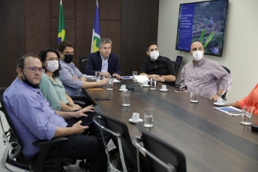 Secretrio Alan Porto enfatizou que entre as principais mudanas esto o aumento da carga horria de 800 para 1.000 horas anuais e a organizao curricular em 5 itinerrios formativos - Foto por: Tchlo Figueiredo - SECOM/MT