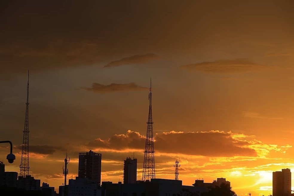 Cuiab tem registrado dias secos, quentes e com umidade baixa  Foto: Fablicio Rodrigues