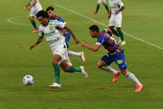 Lance da partida entre Fortaleza e Cuiab, no Castelo