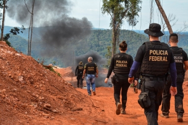 Garimpo ilegal em Mato Grosso instalado na regio Amaznica  Foto: Tchlo Figueiredo Secom-MT