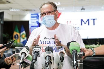 O secretrio de Estado de Sade, Gilberto Figueiredo