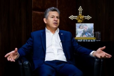 O governador Mauro Mendes: 