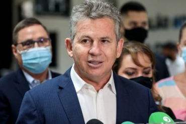 O governador Mauro Mendes, que nega 