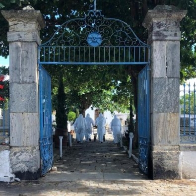 Portaria diz que velrio no  recomendado, mas libera caso a pessoa tenha morrido aps o perodo de transmisso da doena.  Foto: Luiz Alves/Prefeitura de Cuiab