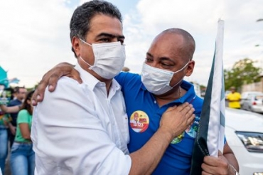 O prefeito Emanuel Pinheiro e o presidente da Cmara Juca do Guaran: penduricalhos