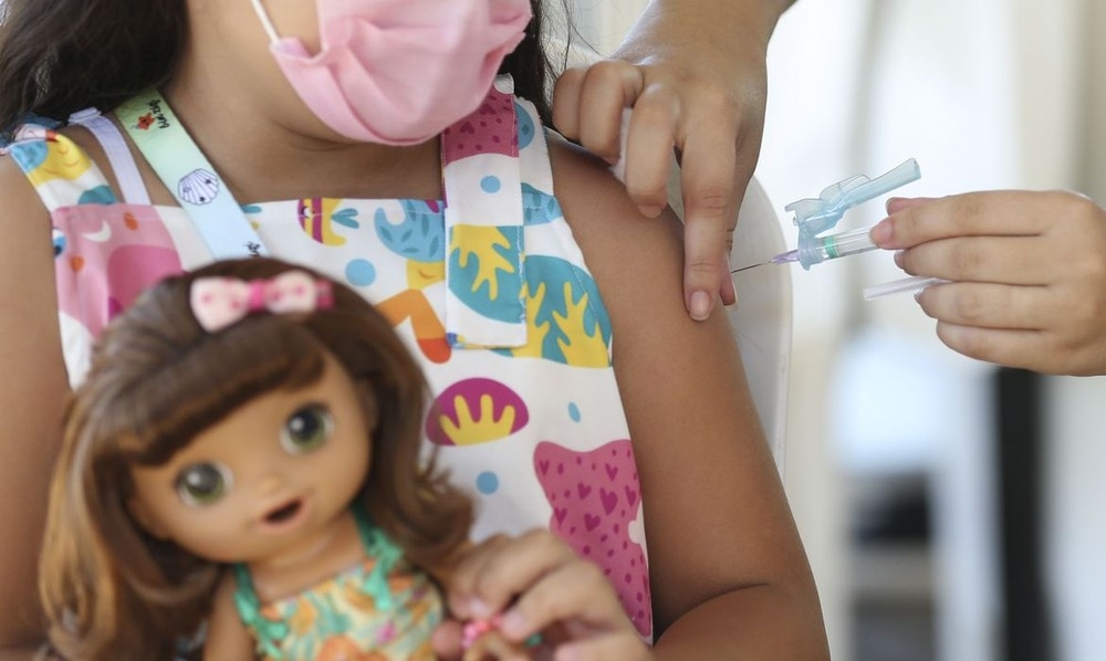 Crianas, de 5 a 11 anos, esto aptas a receber a vacina contra a covid-19  Foto: Jos Cruz/ Agncia Brasil