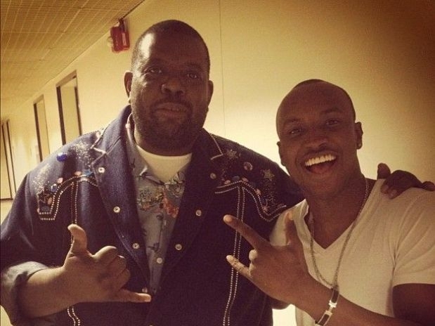 Em encontro no Domingo do Fausto ex-lderes do Exaltasamba trocaram abrao divulgado no Instagram