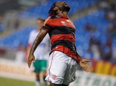 Love est� h� sete partidas sem marcar