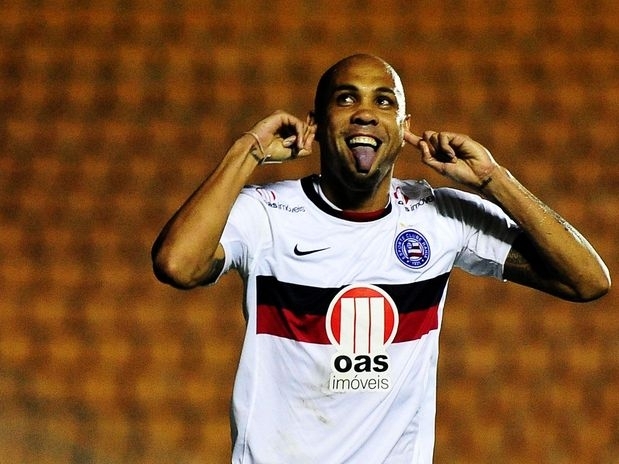 O atacante Souza foi o algoz do Palmeiras na noite desta quinta-feira