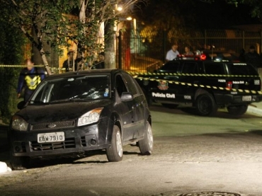 Publicit�rio foi atingido por disparos depois de ser perseguido por policiais