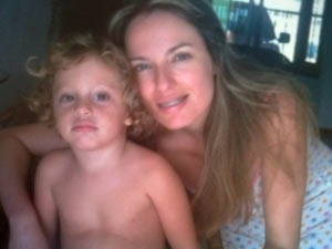 Me e filho foram encontrados mortos em casa