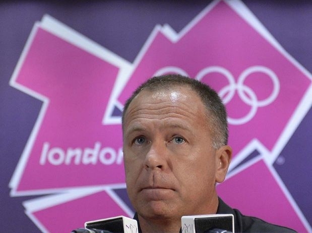 Treinador disse que a cobrana que sofre  normal pela importncia do cargo que ocupa