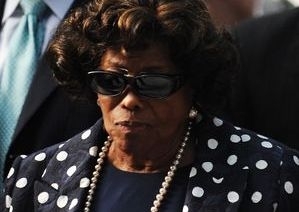Katherine Jackson  dada como desaparecida pela polcia de Los Angeles