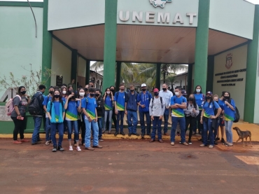 Alunos j� est�o participando do curso t�cnico na Unemat (Foto: Acervo projeto)