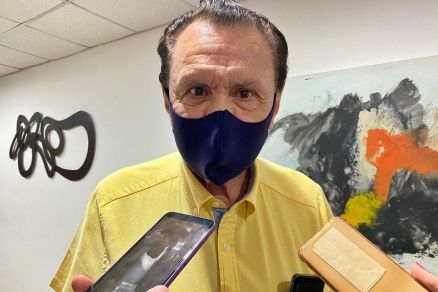 O deputado federal Carlos Bezerra, que j foi governador de Mato Grosso na dcada de 80