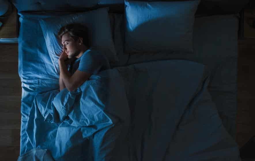 Apneia do sono  distrbio do sono em que a pessoa para de respirar por 10 segundos