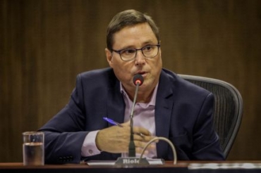 O secretrio-chefe da Casa Civil, Mauro Carvalho, que anunciou sada do Paiagus