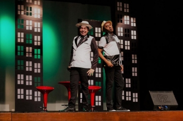 Nico e Lau no show Remedeia com que Tem - Foto por: Divulga��o