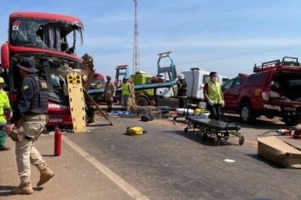 Havia 46 pessoas dentro do nibus de viagem, que vinha de Cuiab