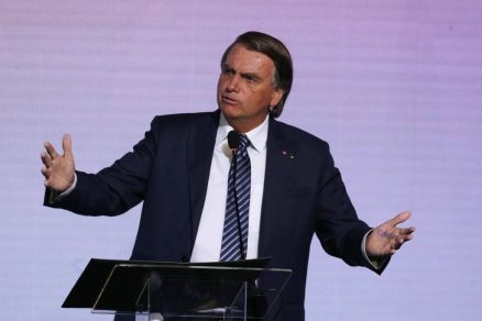 O presidente Jair Bolsonaro, que diz que ministro do STF comete abuso de autoridade
