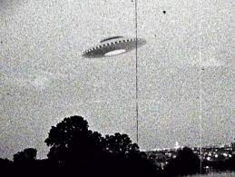 Segundo Congresso de de Ufologia � realizado em Barra do Gar�as (MT) 