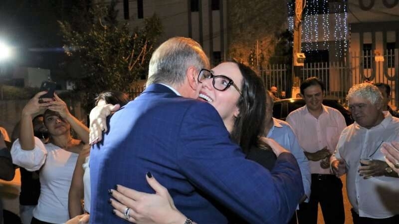 A deputada Janaina Riva, que trabalha pela reeleio de Mendes