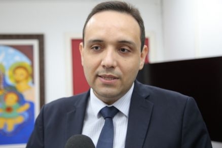 O juiz Gerardo Humberto Alves da Silva Junior, que assina a deciso