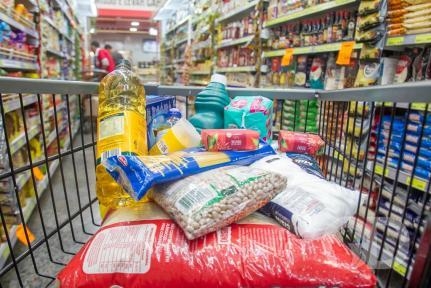 Alimentos da cesta bsica tiveram queda de 38% em Cuiab