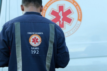 O Samu foi acionado, mas os socorristas apenas constataram a morte do idoso