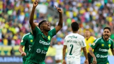 Jonathan Cafu marca para o Cuiab diante do Palmeiras