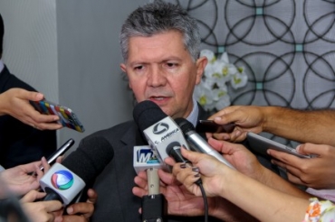 Secretrio disse que aps as concluses, deciso final ser de Mendes