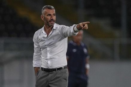 O treinador Ivo Vieira, que fechou contrato com o Cuiab