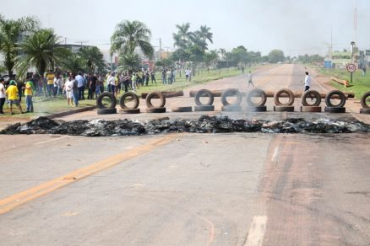 Em Mato Grosso, trechos da BR-163 foram fechados