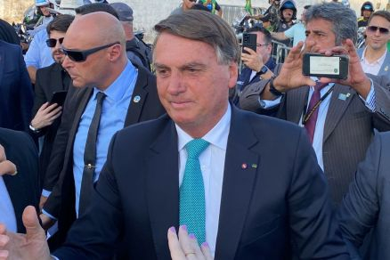 O ex-presidente Jair Bolsonaro, que deixou hospital nos Estados Unidos