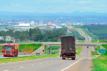 Estado quer finalizar negocia��es de d�vidas at� fevereiro para assumir BR-163