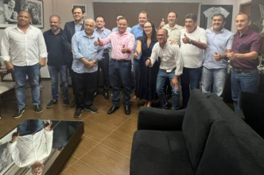 O deputado estadual Eduardo Botelho se reuniu com parlamentares nesta quinta